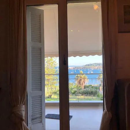 Classy Lux W/ Sea View, Garden, Parking *