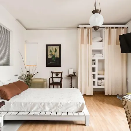 Classy Lux W/ Sea View, Garden, Parking Apartment *