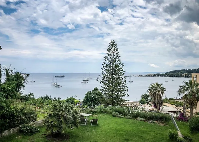 Classy Lux W/ Sea View, Garden, Parking Apartament Corfu (city)