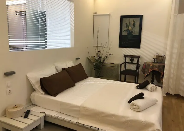 Classy Lux W/ Sea View, Garden, Parking *