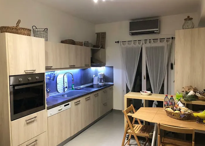Classy Lux W/ Sea View, Garden, Parking * Corfu (city)