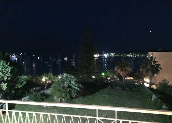 Classy Lux W/ Sea View, Garden, Parking * コルフ島